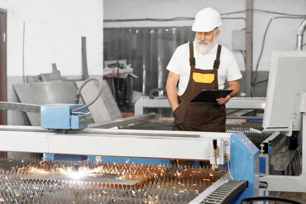 CNC Programlama ve Operatörlüğü Nereden Alınır? Sertifikalı Online Eğitimle Uzmanlaşın!