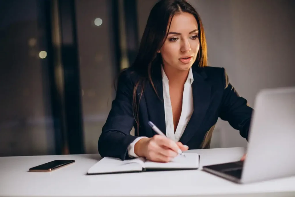 Büro Yönetimi ve Sekreterlik Sertifikası Nasıl Alınır?