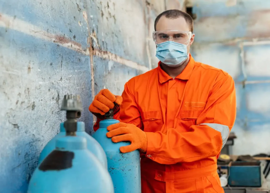 Katı Sıvı Doğalgaz Yakıtlı Kalorifer Ateşçisi Sertifikası