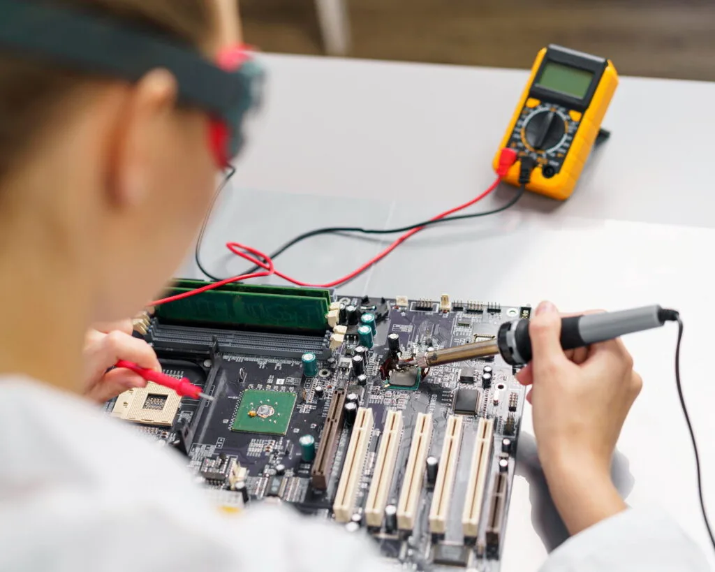 Elektrik Elektronik Ustalık Belgesi