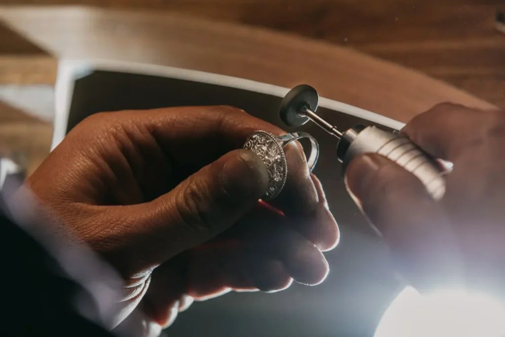 Nasıl Kuyumcu Olunur